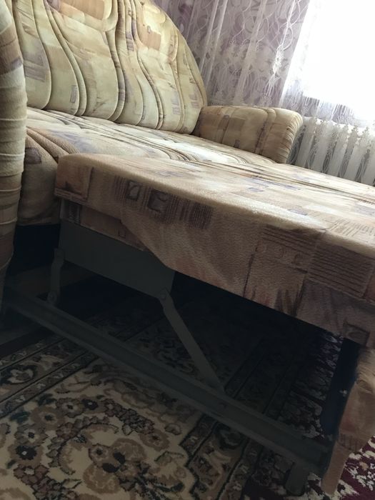 Диван, б/у в отличном состоянии