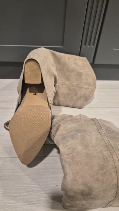 РАЗЧИСТВАНЕ маратонки Nike, Armani , Trendiol