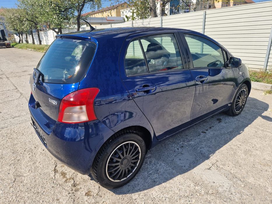 Toyota Yaris 1.0  Benzina