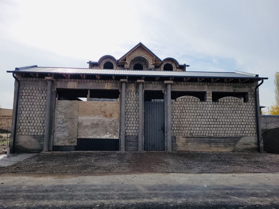 СРОЧНО! УЙ сотилади Нурафшон шаҳри