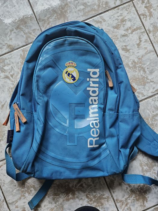 Ученическа раница Pele, Real Madrid. Цени 5€ за брой.!
