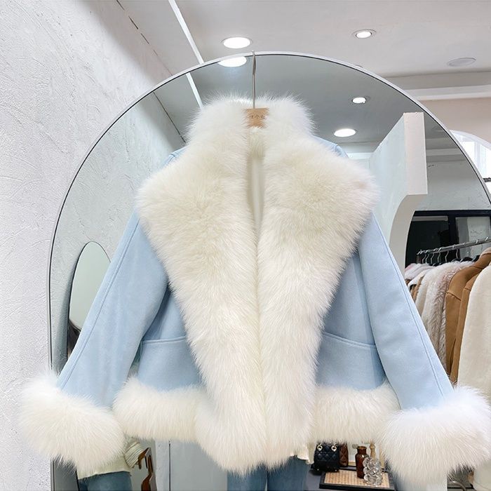 Продам меховую куртку