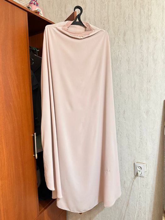 Продам разные химары и платье