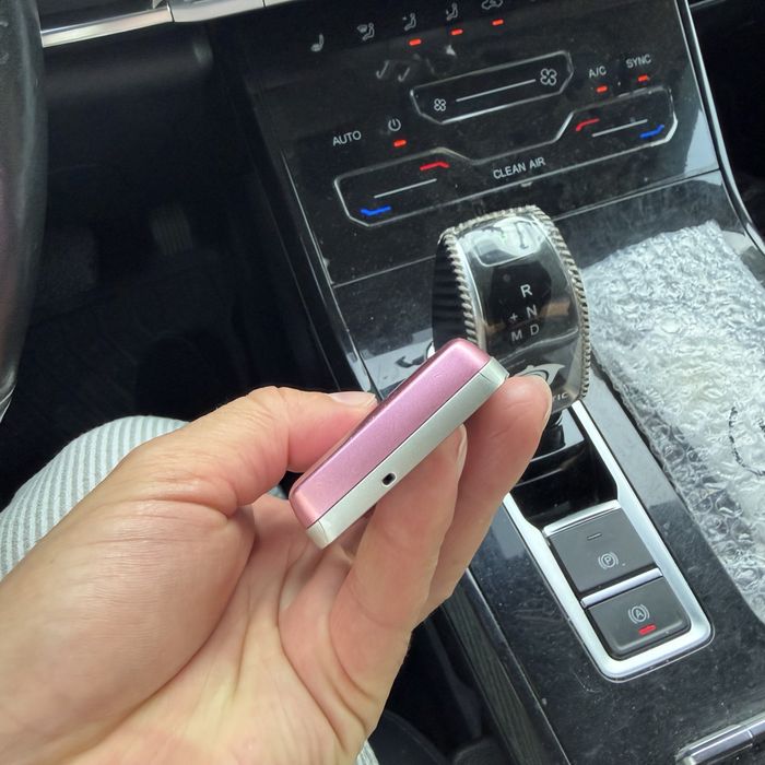 Sony Ericsson T303 ime bor