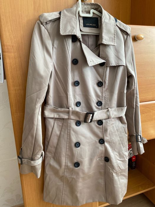 Тренч палто бежево