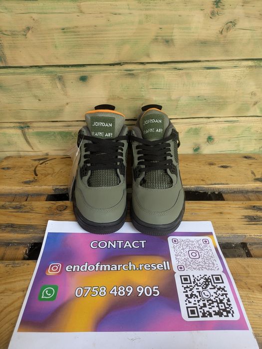 Nike Jordan 4 Undefeated (marimi 41)