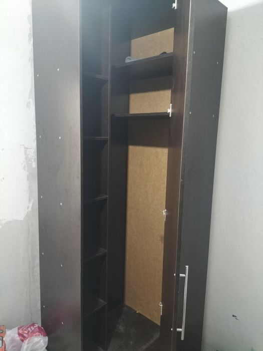 Продам шкаф для прихожей