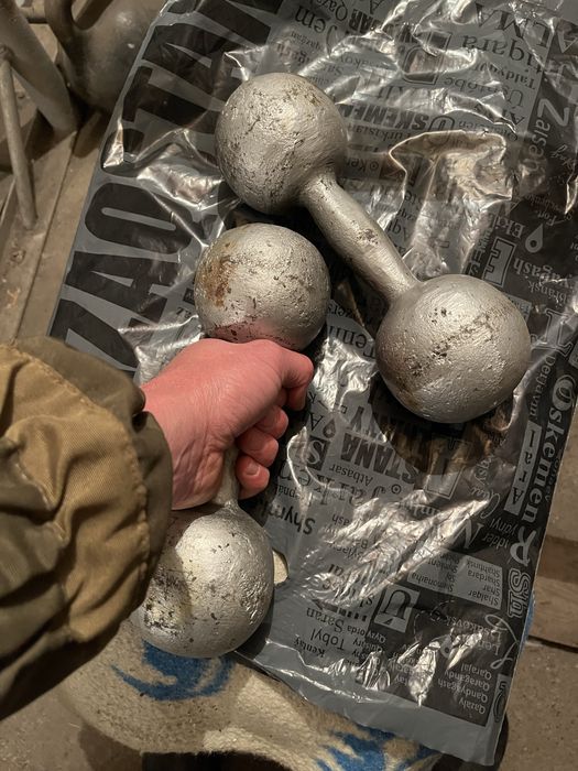 Продам гантели.         .