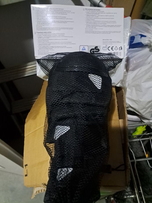 Нови протектори за ролери М 25-50кг, 6-10 г