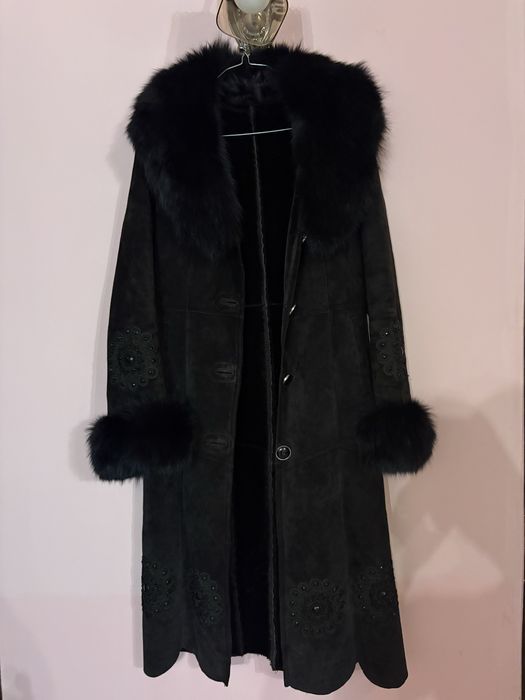 Продается женское пальто