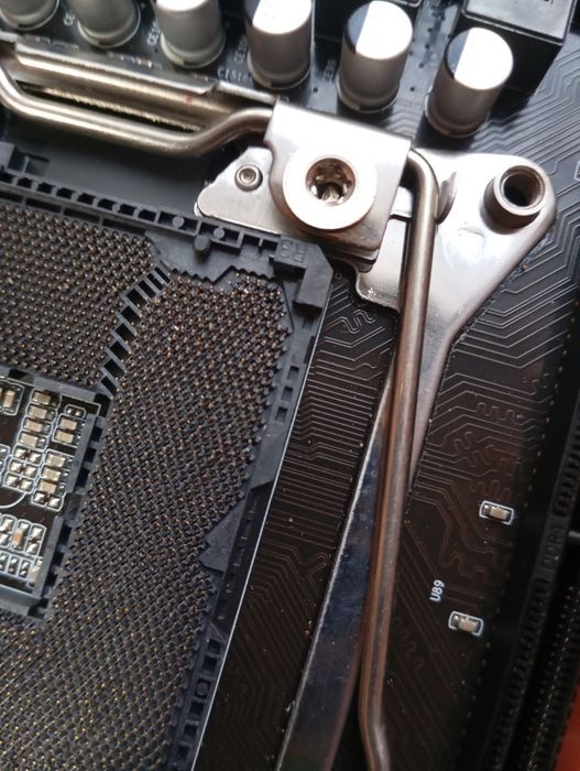 Продам материнскую плату