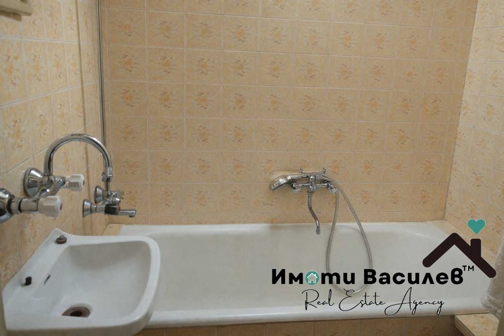 Продава 2-СТАЕН град София, Гоце Делчев