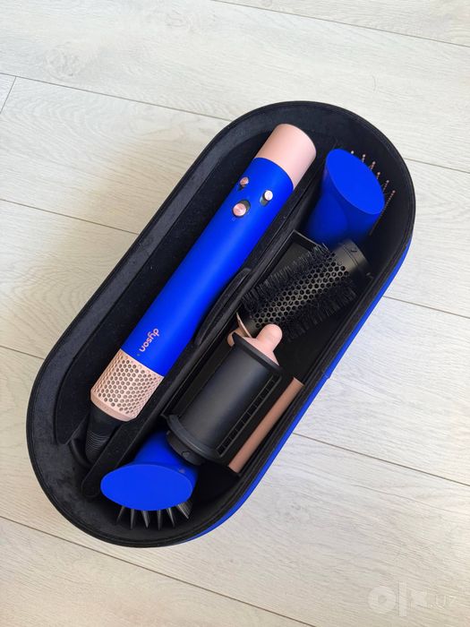Dyson Airwrap в цвете Blush Blue