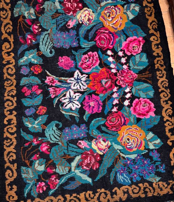 Covoarele lucrate manual Moldova