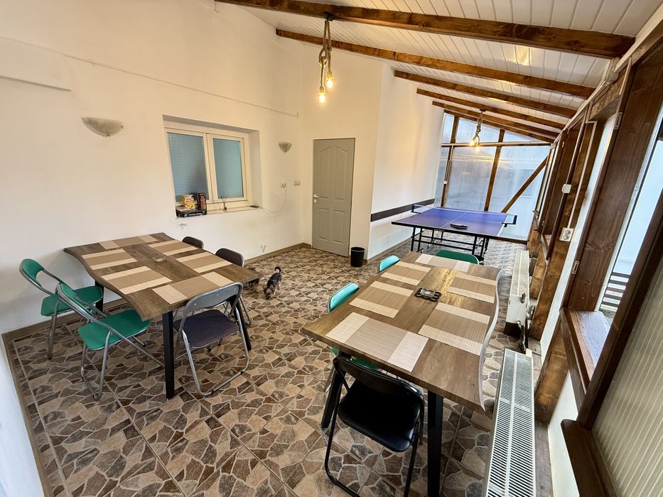 Casa/Vila/Pensiune de inchirat. Afacere la Cheie în Predeal: Vilă Centrală cu Vedere la Pârtie – Profit din Prima Zi