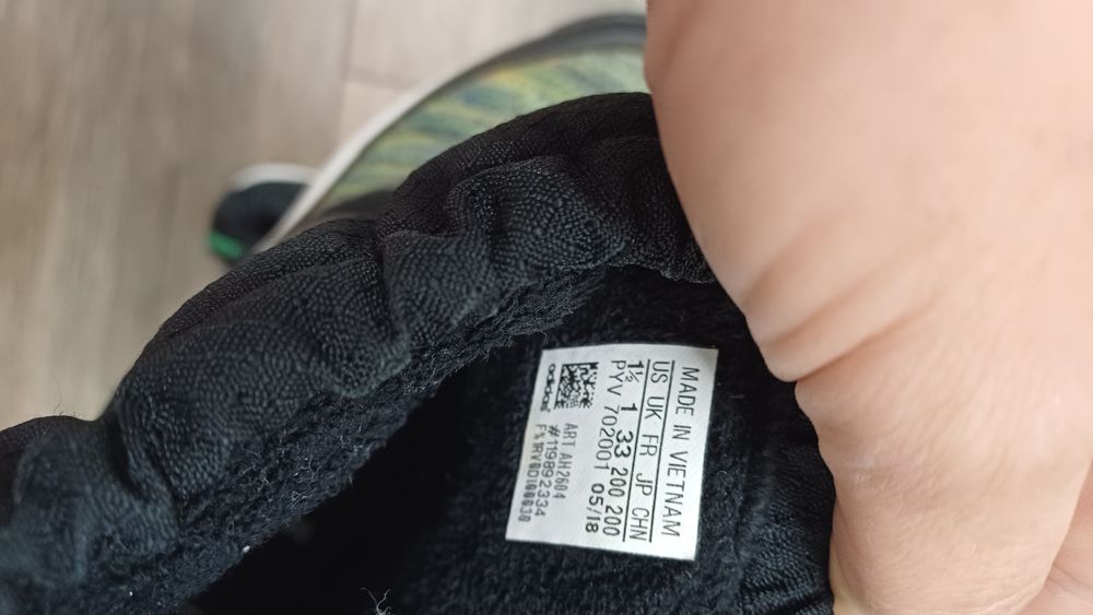 Оригинални боти на Адидас за Момиченце