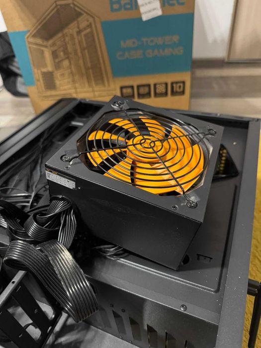 Carcasa MYRIA PC Gaming (3 ventilatoare incluse) + 1 cooler procesor (aer) + sursa 650W