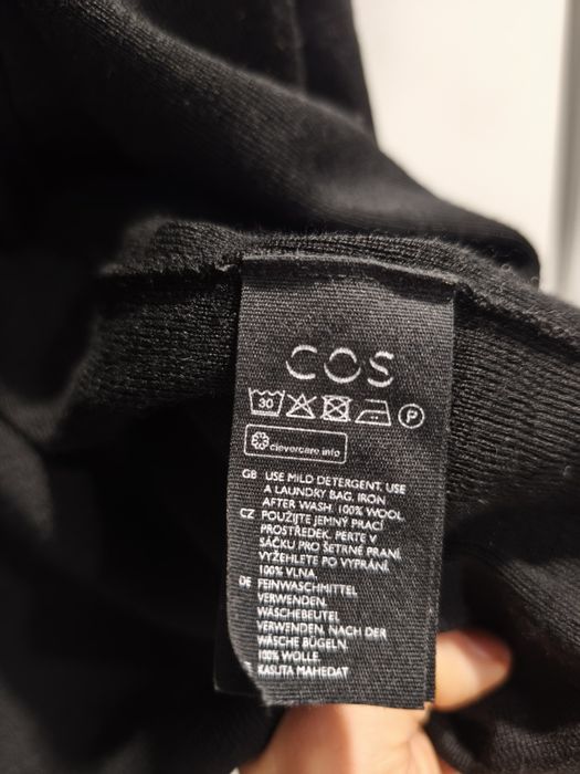 COS жилетка 100% вълна р-р М