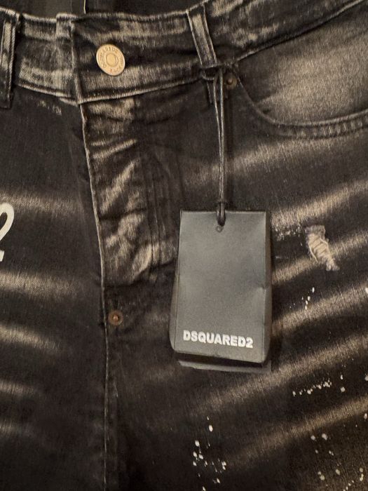 Blugi scurti Dsquared2 marimea 32