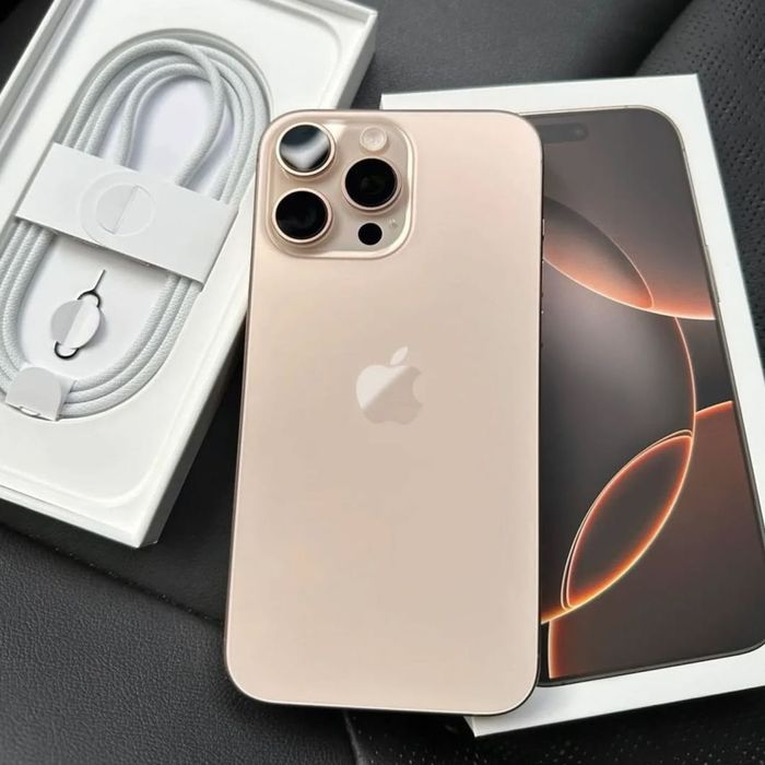 Iphone 16 pro max 256gb. Desert Titanium Ideal