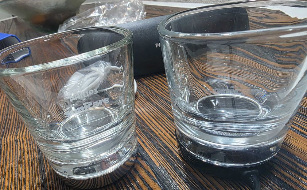 Philips sonicare чаша и калъф за зареждане