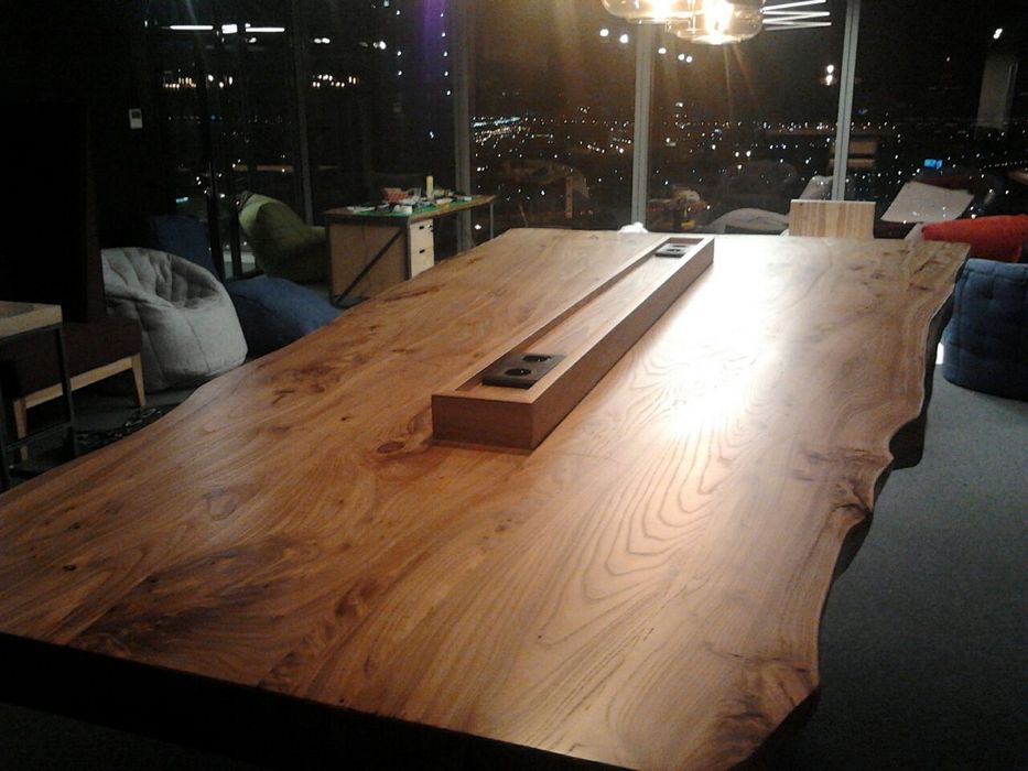 Столы в стиле лофт