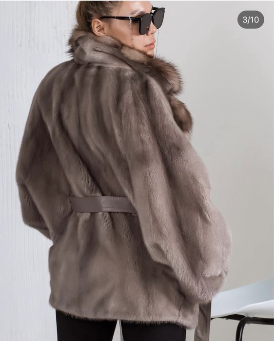 Продам шубу, ворот соболь