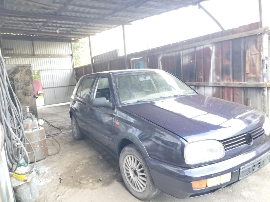 Продам гольф 1993