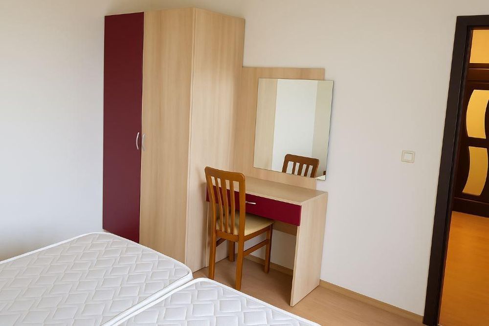 Дава се под наем Двустаен апартамент в Варна, Трошево - 68 кв.м за 375 € - Снимка #4