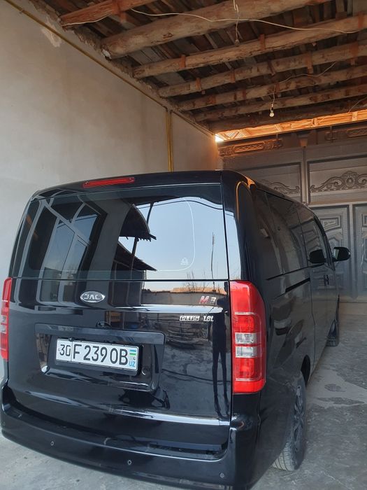 Jac m3+ 1.8 sotiladi top toza