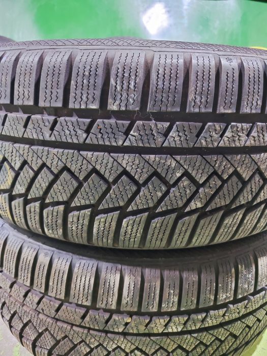 2 бр зимни 225/50/17 Continental