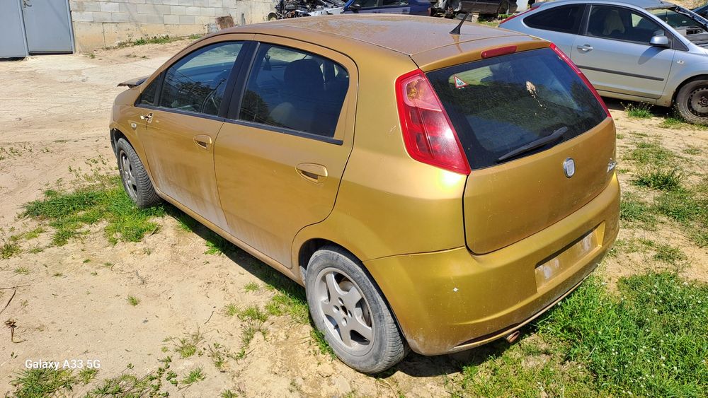 Fiat Grande Punto 1.4 i / Фиат Гранде Пунто на- части  2009г.