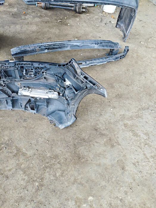 ТОП! Предна броня AMG Facelift Mercedes W204 C Class Coupe Седан Комби