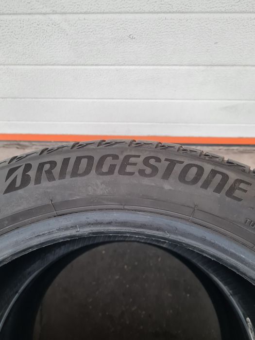 Летни гуми 2 броя BRIDGESTONE Turanza T005 245 45 R17 дот 1020