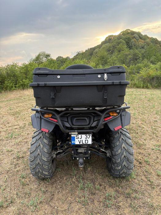 Vând ATV CF Moto