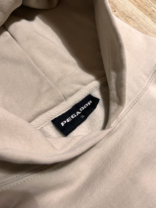 pegador hoodie като ново