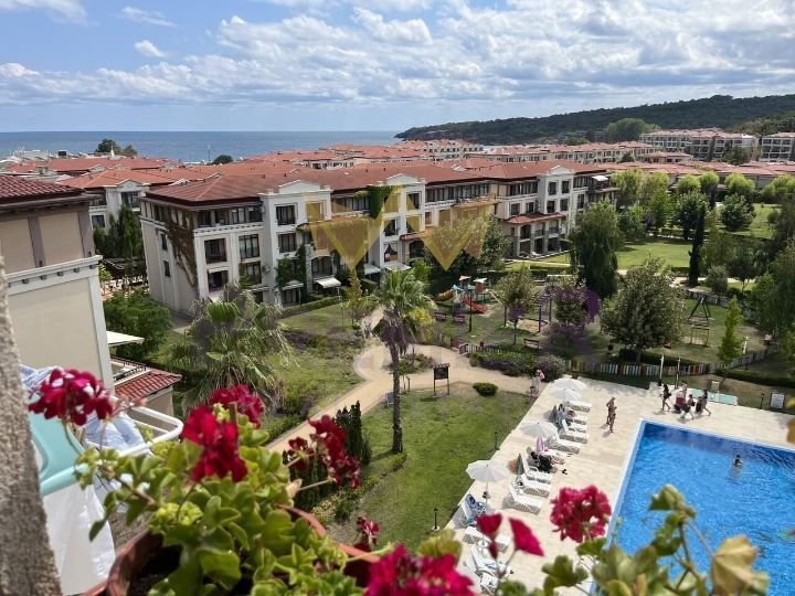 Продава се Двустаен апартамент в Созопол - 80 кв.м за 1713 €/кв.м - Снимка #9