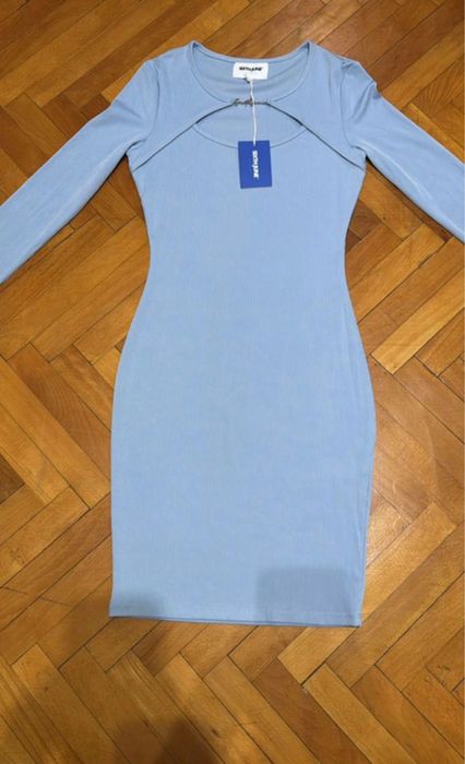 rochie de zi cu maneca lunga