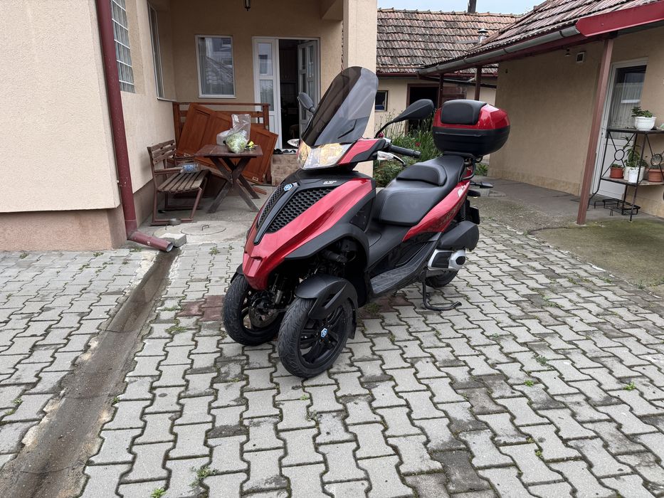 Piaggio MP3 300 LT