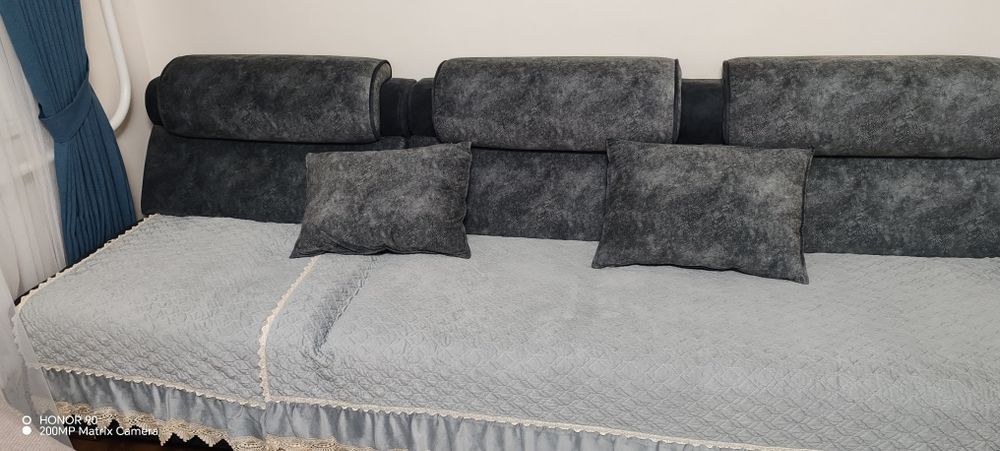 продам мяхкий уголок и 3 частей