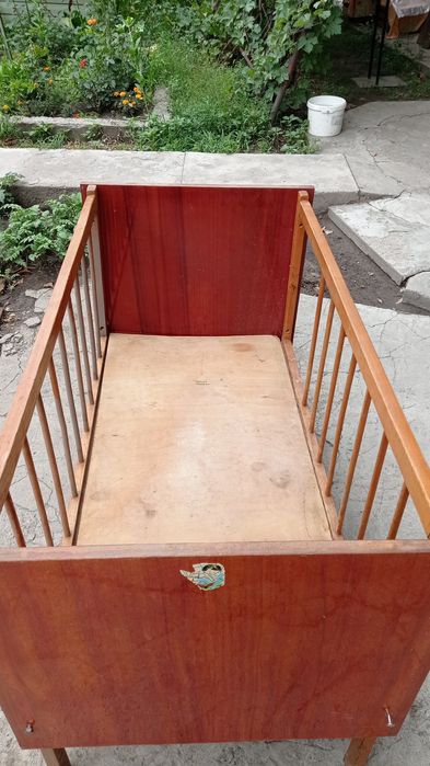 Продам детский манеж.