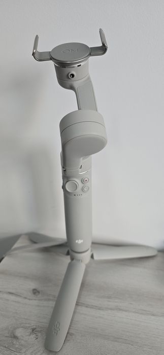 DJI Osmo Mobile 5 Ghimbal Athens Gray