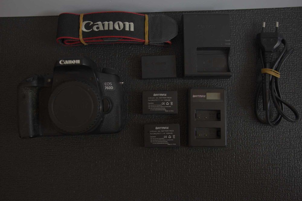 Фотоапарат Canon 760D