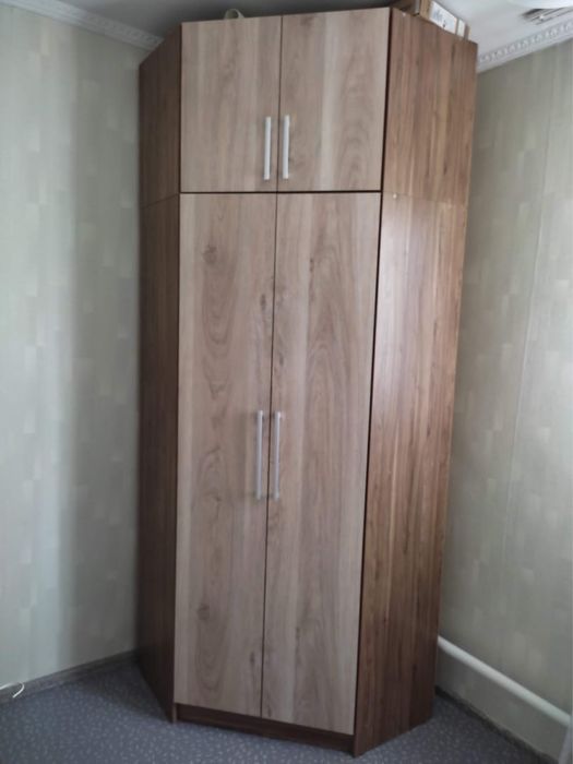 Продам шкаф для одежды