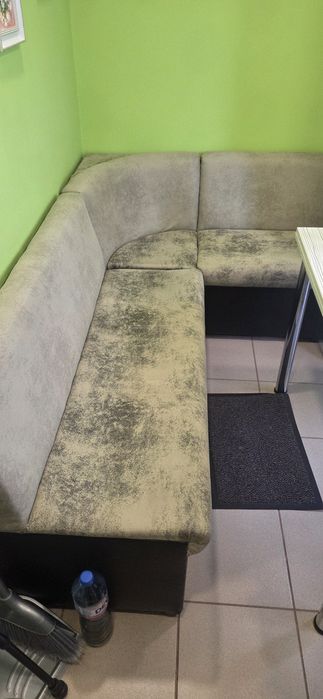 Кухненски диван.