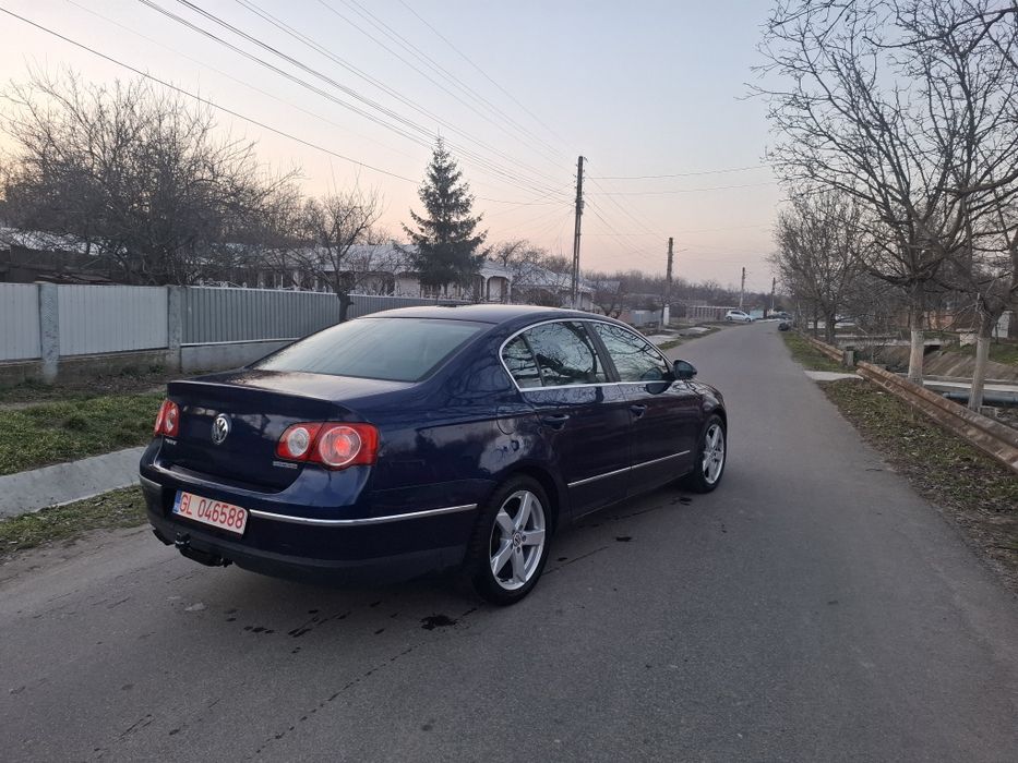 Vand Volkswagen pasat berlina//2010 euro 5
