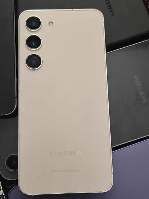 Samsung S23  .  5G .