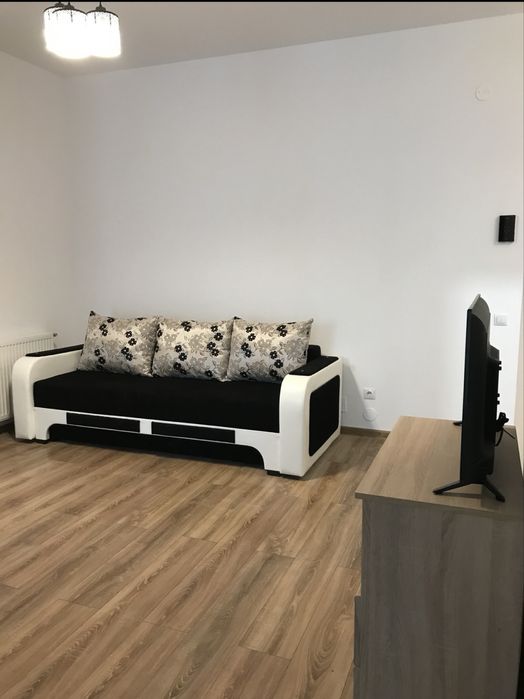 Inchiriez apartament zona FSEGA si Iulius Mall