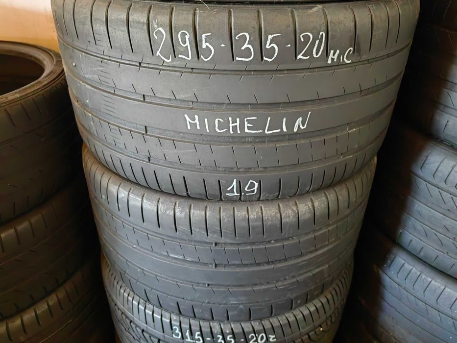 Всякакви размери и цолажи бусови и джипови гуми