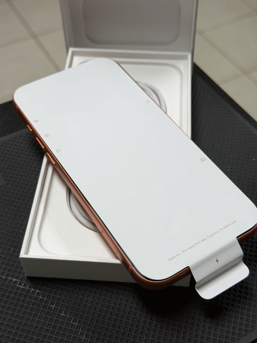 Apple iPhone 17 Pro Max Cosmic Orange 256GB КатоНов 1г Гаранция